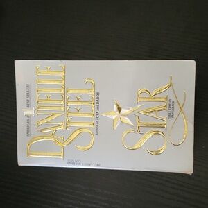 Star by Danielle Steel